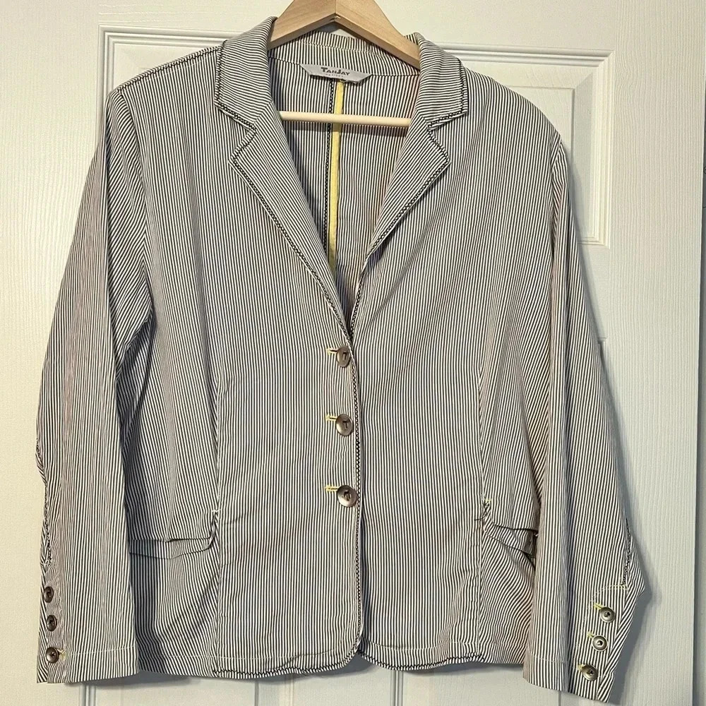 TanJay Seersucker Blazer sz 14 Petite Gray White Pinstripe Jacket Office Casual